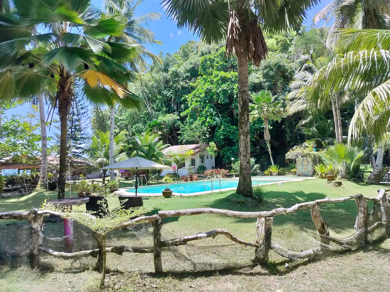Kansilad Beach Resort